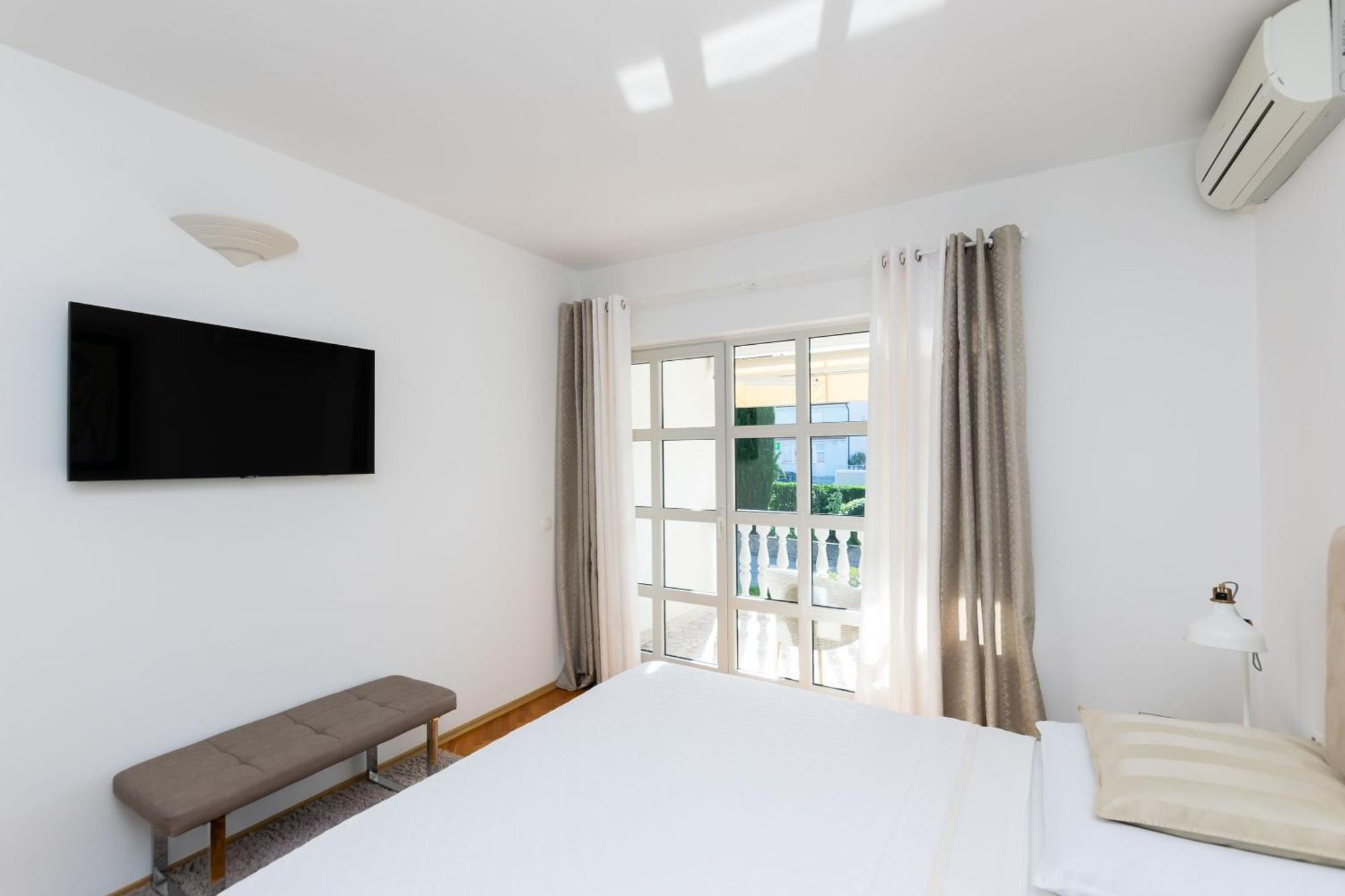 Apartments Sinisa مالينسكا المظهر الخارجي الصورة