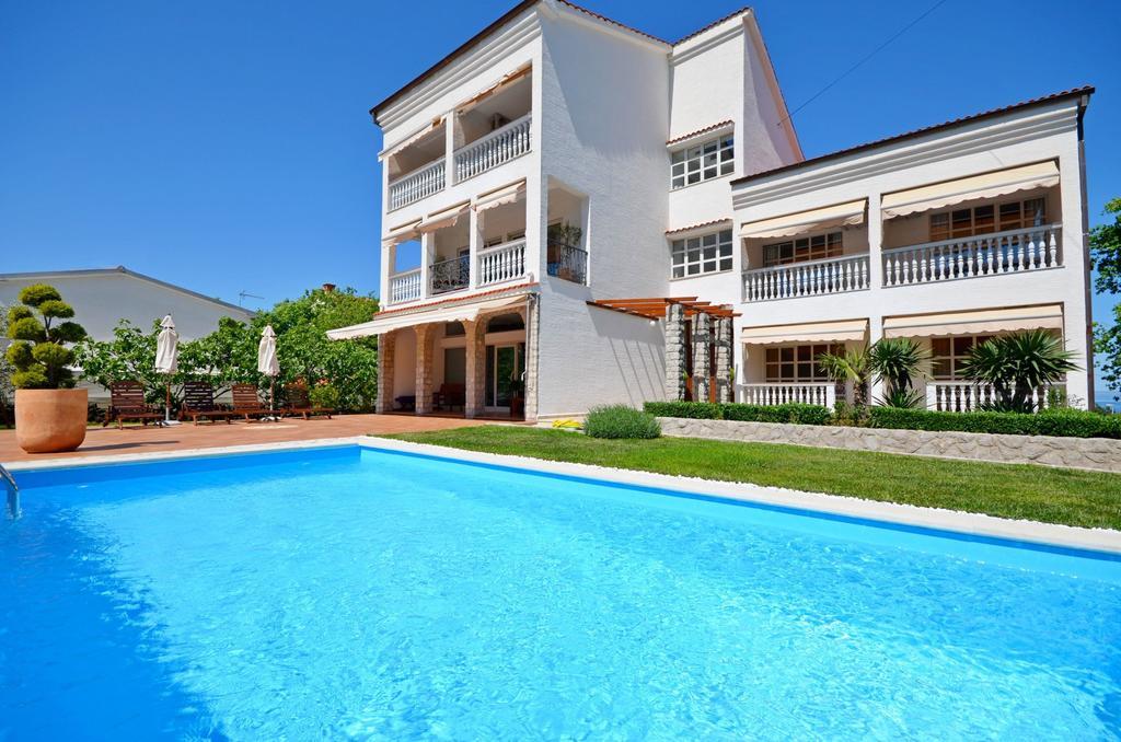 Apartments Sinisa مالينسكا المظهر الخارجي الصورة